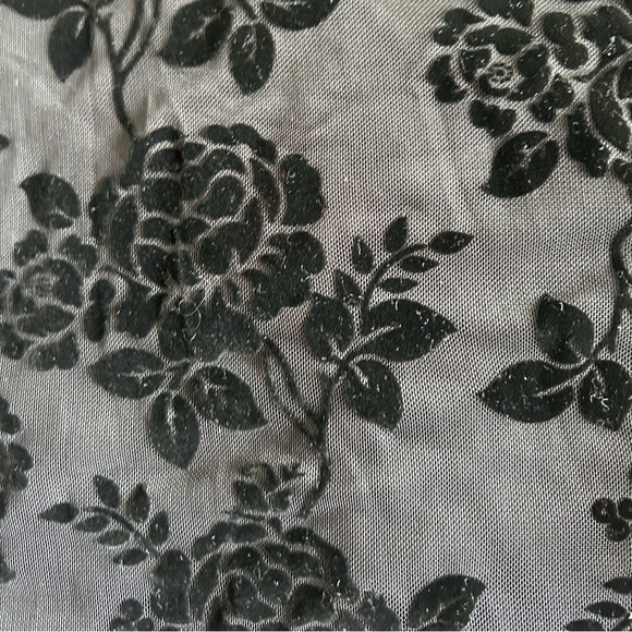 (NWT) Bloomchic - Black Floral Long Sleeve Top - Picture 8 of 9